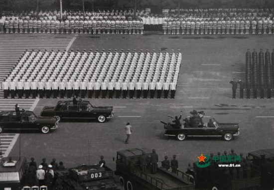 大典阅兵,一师之威,四队之风采,大典阅兵,一师展威,四队显风采