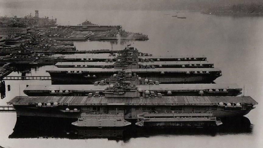 苏联二战航母，钢铁巨舰的荣耀与传奇，苏联二战航母，钢铁巨舰的辉煌传奇与荣耀岁月