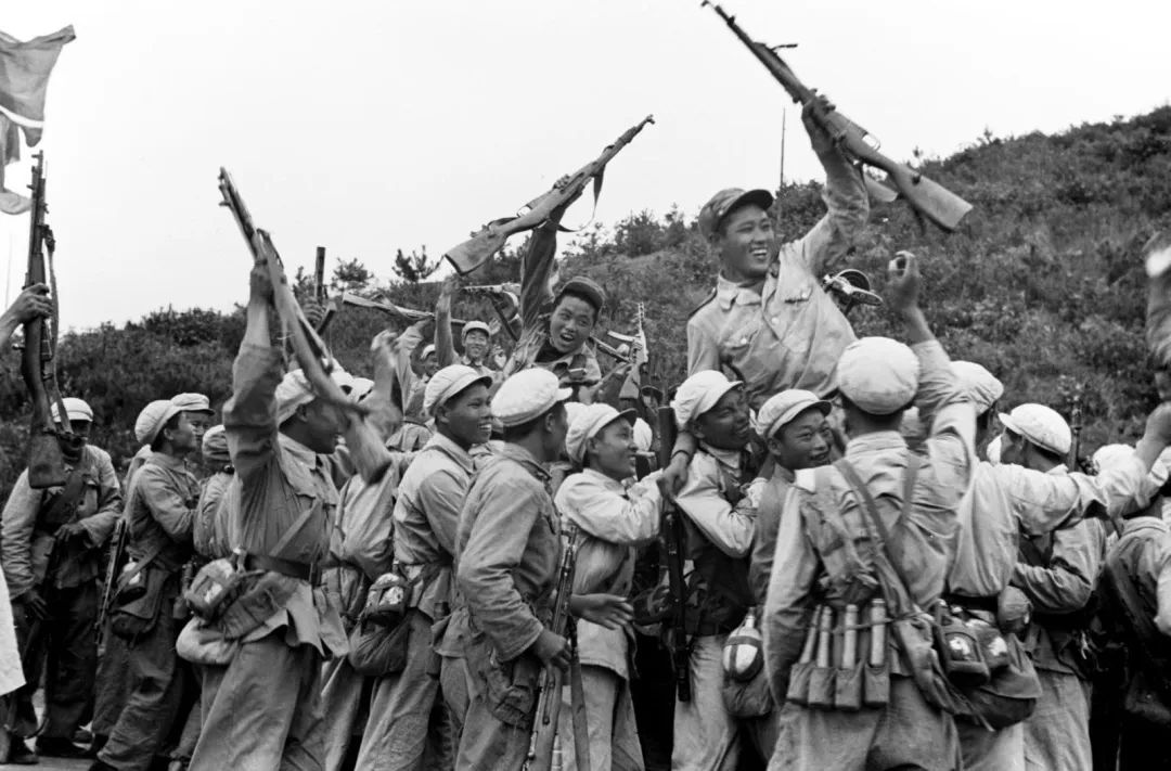 中国人民志愿军之歌作词,英勇奋斗与无私奉献的赞歌,中国人民志愿军之歌,英勇奋斗与奉献的赞歌