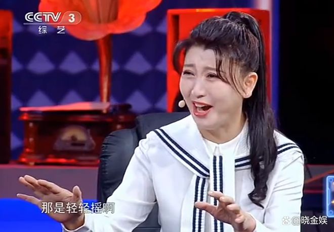 军事节目主持人——闪耀之星叫什么亮,军事节目主持人闪耀之星——名字揭晓,亮星闪耀之星叫什么亮