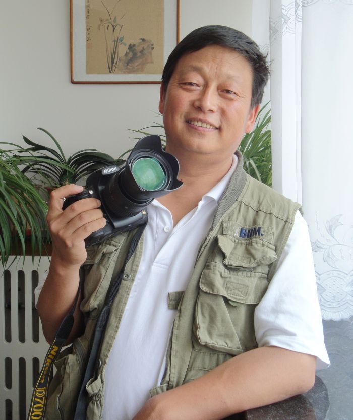 丁晓刚,一位引领时代的杰出人物,丁晓刚,时代引领者的杰出风采