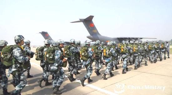 空降兵第15军历任军长名单及其卓越贡献,空降兵第15军历任军长名单及其杰出贡献概览