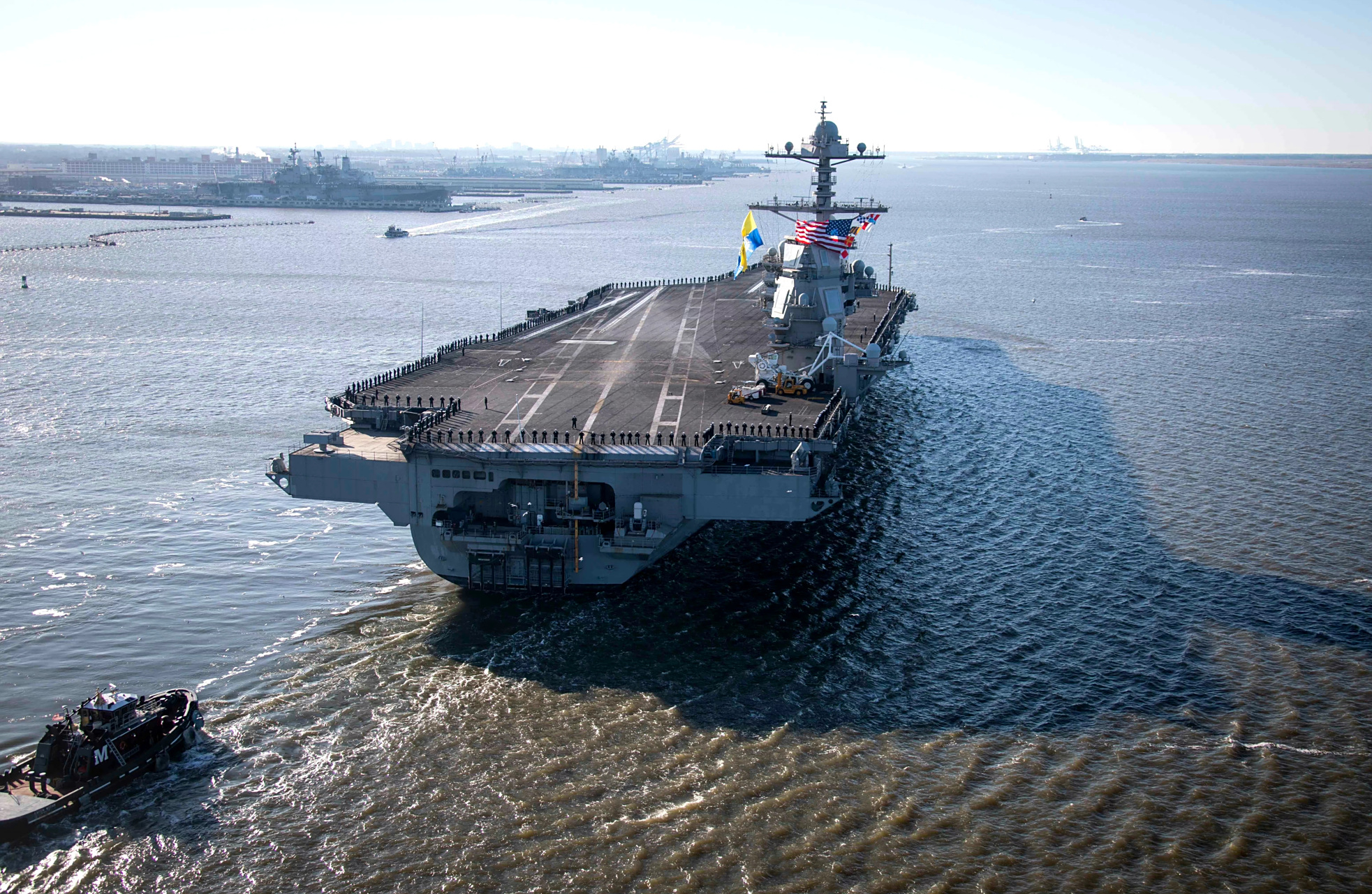 福特号航空母舰，美国海军力量的巅峰之作，美国海军力量巅峰，福特号航空母舰