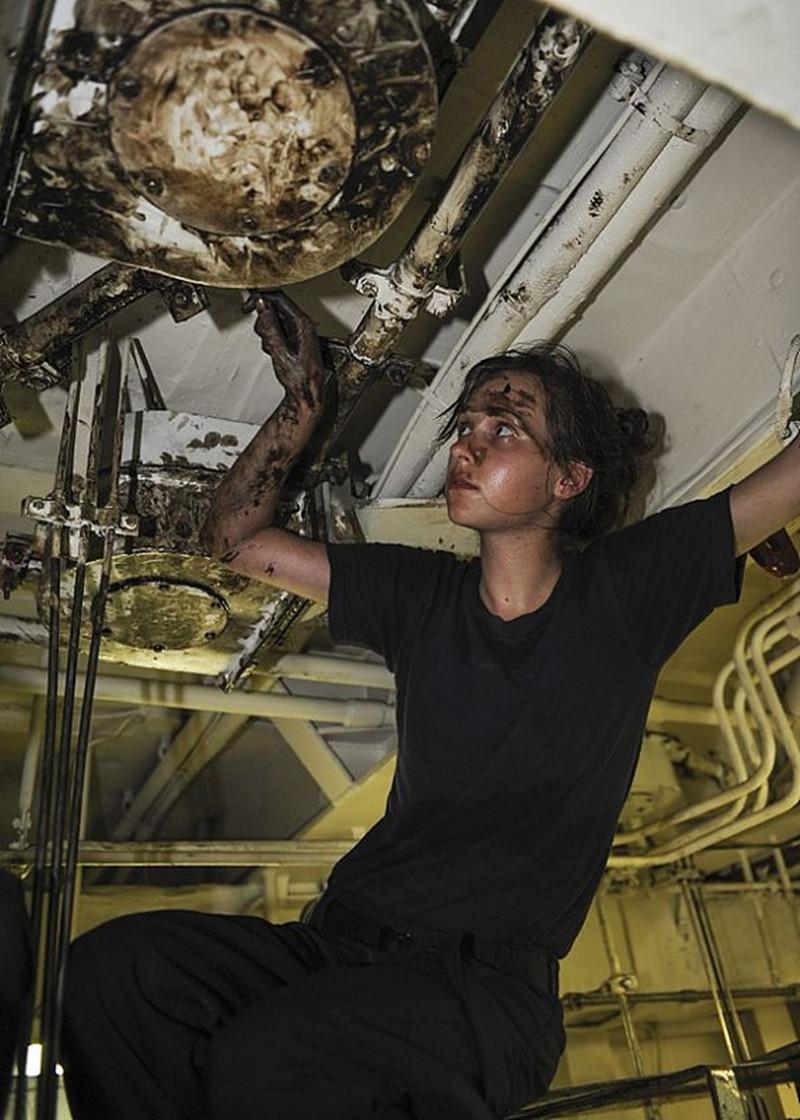 美国航母数量及名称概述,美国航母数量与名称概览