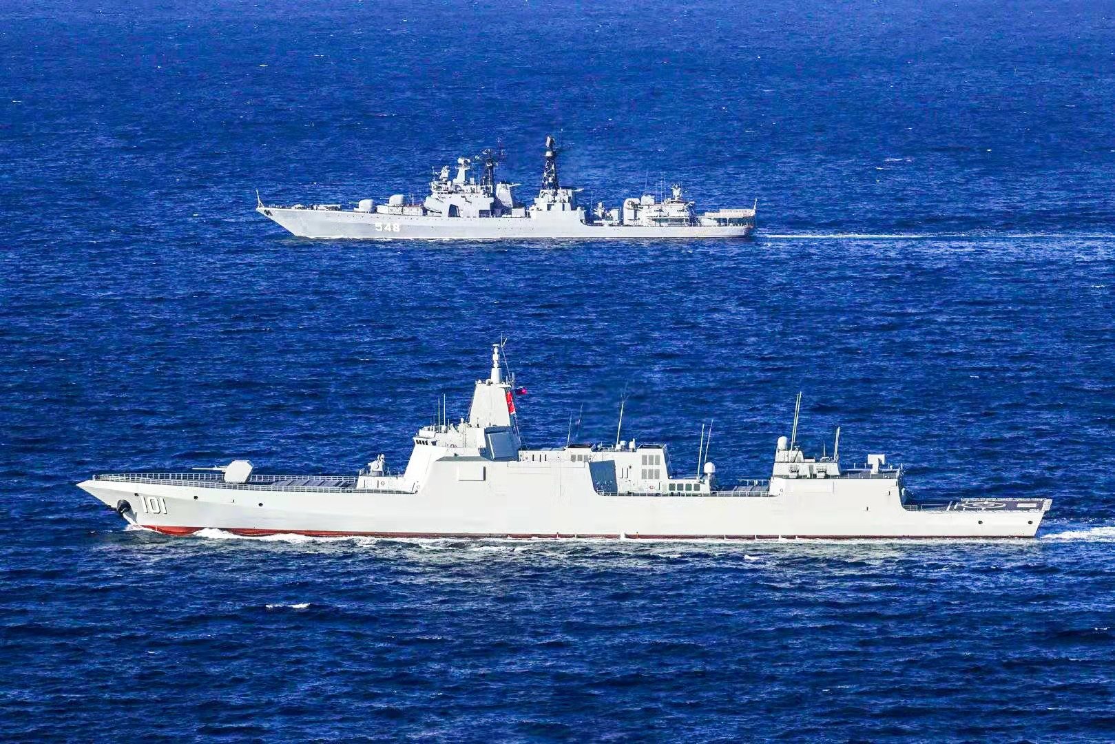 052D型导弹驱逐舰