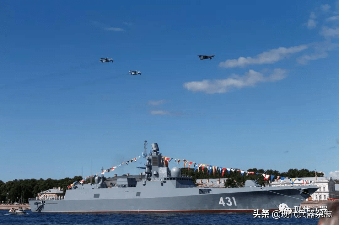 2021年海军节阅兵盛典,壮丽画卷展现海上强国力量,海军节阅兵盛典展现海上强国壮丽画卷,彰显中国力量