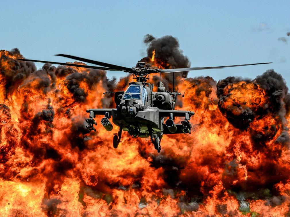 美国阿帕奇武装直升机价格揭秘,美国阿帕奇武装直升机价格探秘