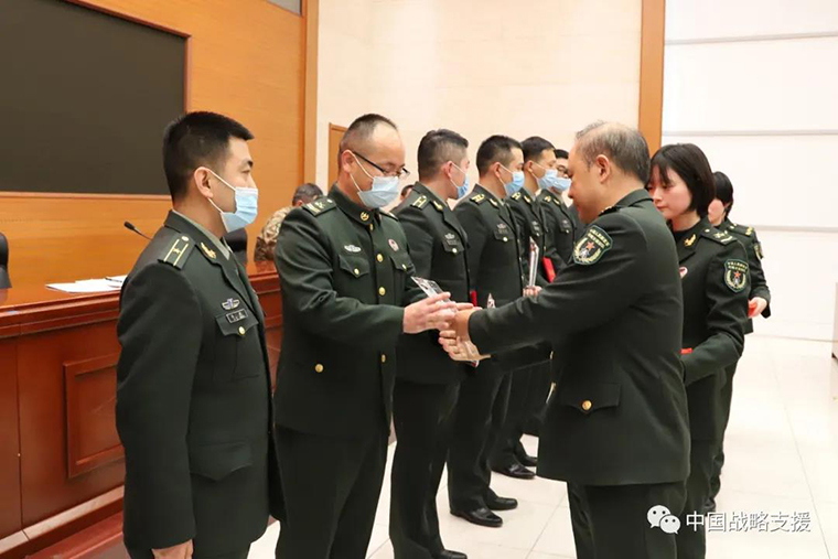 战略支援部队的现任领导及其领导下的新时代军事变革,战略支援部队领导新时代军事变革,领导力与创新的融合