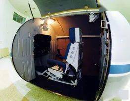 航天员训练离心机的应用与挑战,航天员训练离心机的应用及其挑战解析