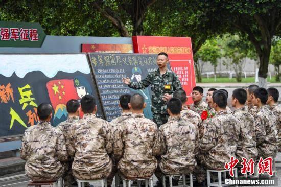 武警新兵训练五个月,磨砺意志,锻造未来,武警新兵磨砺意志,锻造未来,五个月的训练之旅