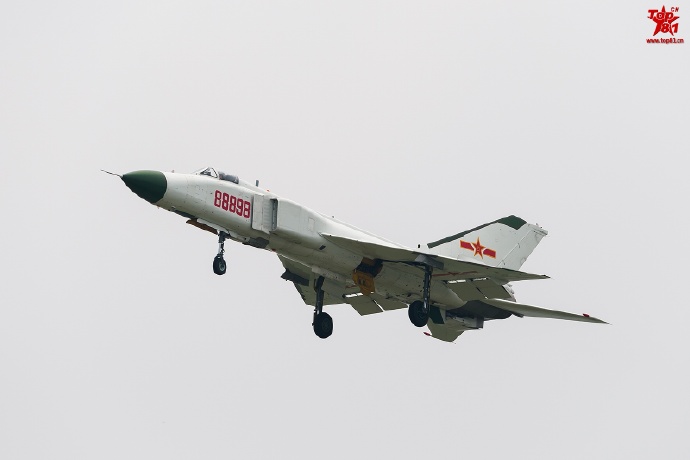 歼八正面照,揭示中国空军力量的独特视角,歼八正面照,揭示中国空军力量的独特视角风采