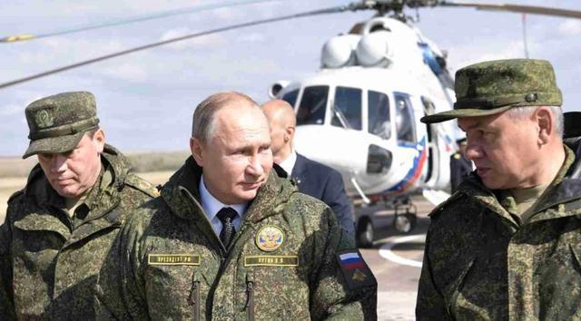 普京抓住机遇，俄军夜袭乌克兰，战略决策的幕后解析，普京领导下俄军夜袭乌克兰的战略决策幕后解析