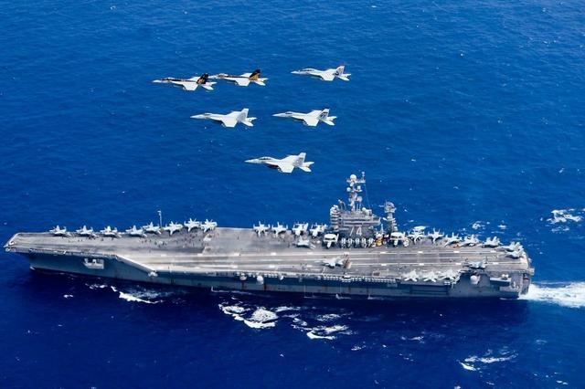 美国航母的排水量与吨位,揭示强大实力的背后,美国航母排水量与吨位揭秘,实力背后的强大力量