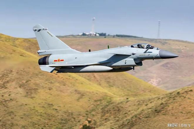 中印空军主力战机对比,中印空军主力战机对比,实力解析与对比