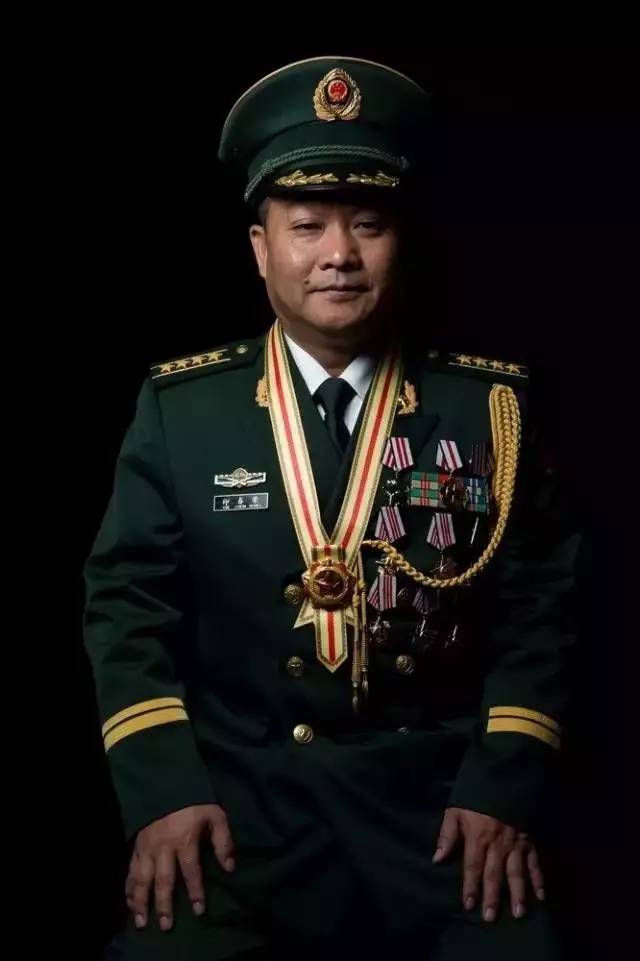 八一勋章,揭秘被取消荣誉的背后故事,八一勋章背后的荣誉取消之谜