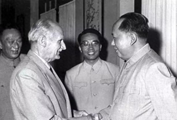 阅兵空军方队少将，荣耀与担当的象征，阅兵空军方队少将，荣耀与责任的象征