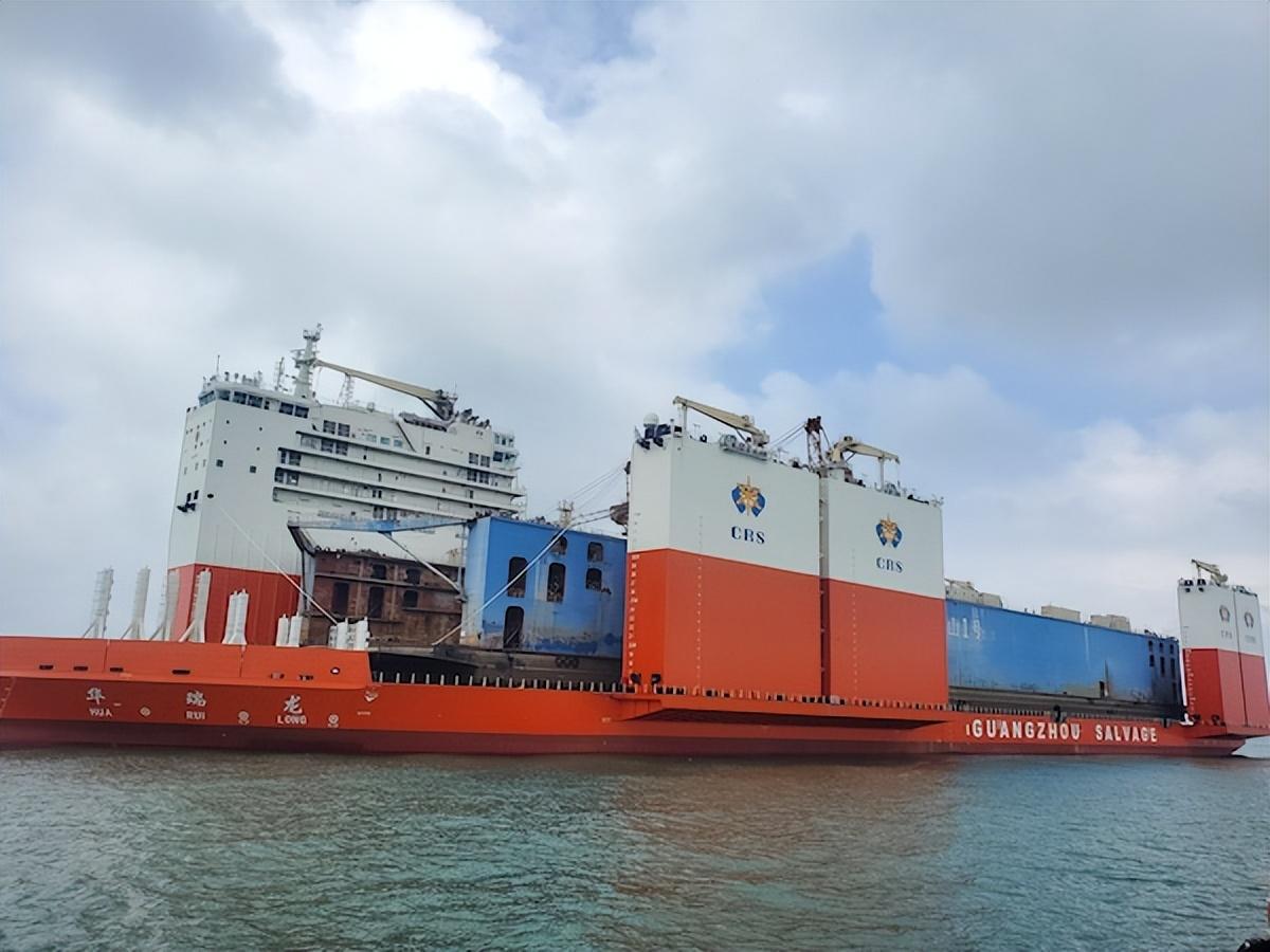 交通部广州打捞局华瑞龙半潜船,引领深海打捞新时代的强大载体,深海打捞新时代的强大载体,交通部广州打捞局华瑞龙半潜船亮相深海打捞领域
