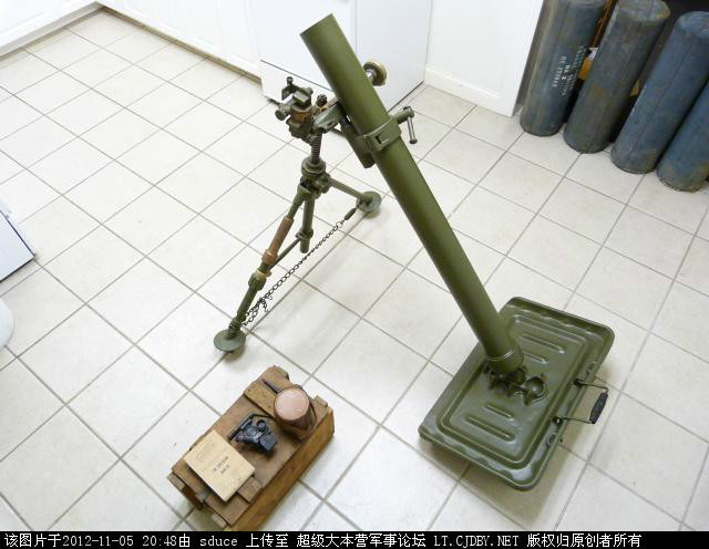 美国M1式迫击炮，战争中的重型火力支援，美国M1式迫击炮，战争中的重型火力霸主