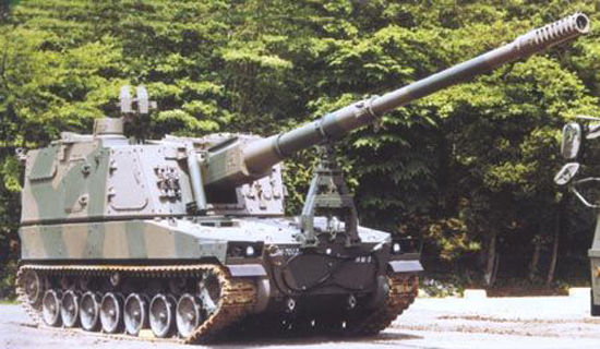 日本99式自行榴弹炮，现代战场上的重要火力支柱，日本99式自行榴弹炮，现代战场火力支柱的佼佼者