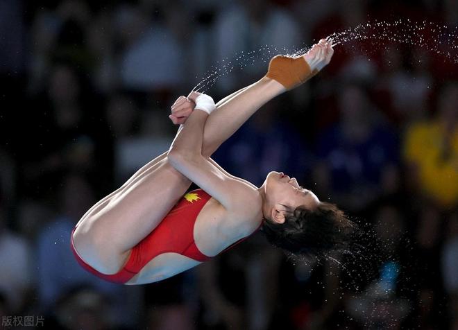 今天跳水直播在线观看全红婵,一场视觉盛宴的呈现,全红婵跳水直播,视觉盛宴在线呈现