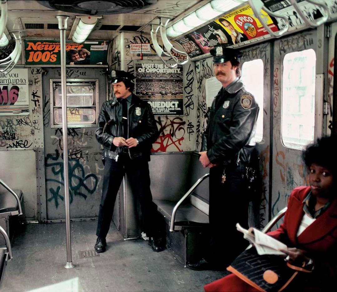 三军仪仗队公益广告,展现荣耀与责任,引领时代风尚,三军仪仗队公益广告,荣耀与责任引领时代风尚