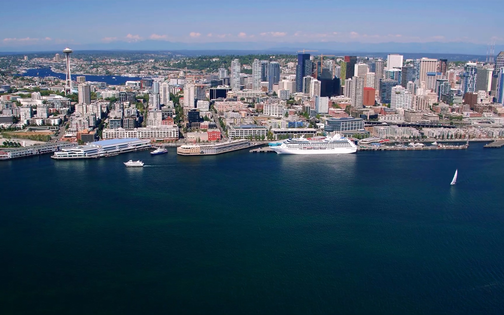 美国西部最大的港口城市——繁荣的门户与多元文化的交汇点,美国西部最大港口城市,繁荣交汇点与多元文化融合地