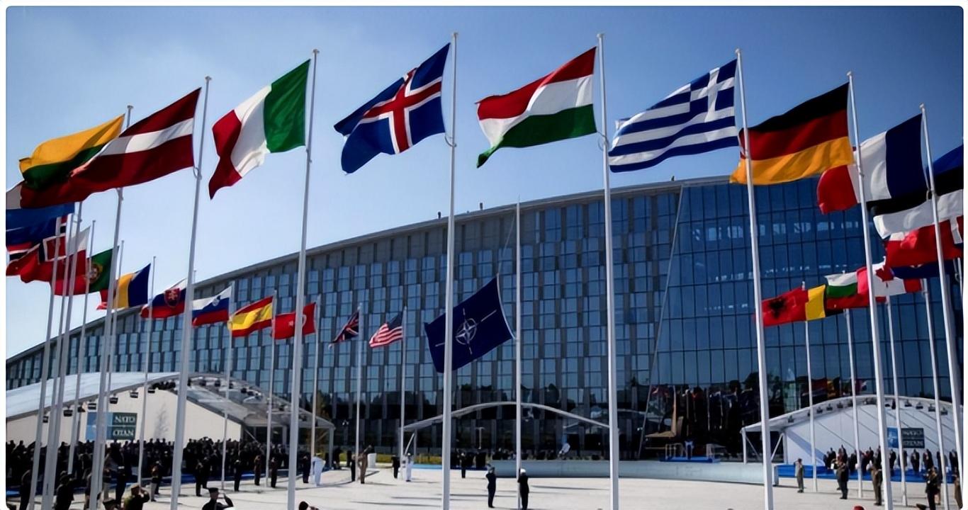 中国出手，中方战略决策与备战态势，中国战略决策与备战态势，展现中方实力与决心