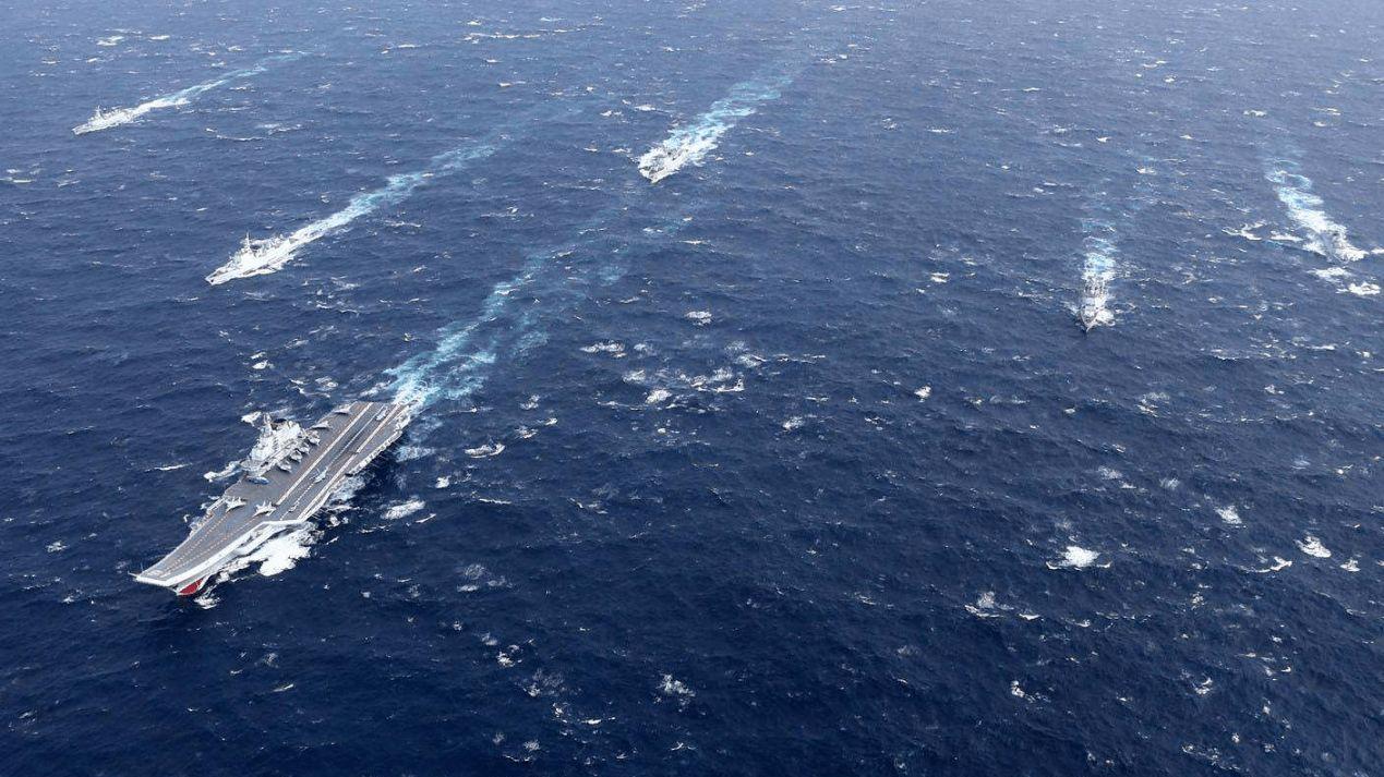 超日王号航母与山东号航母,两大巨舰的对比,超日王号航母与山东舰,两大巨舰对比解析