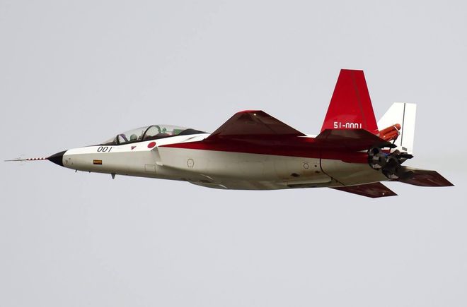 心神教练机,引领飞行训练新时代的先锋,心神教练机,引领飞行训练新时代的先锋典范