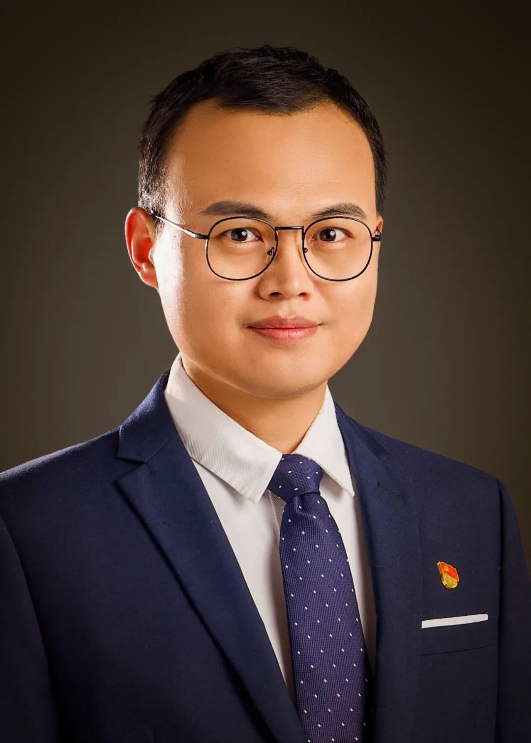 中国女兵照片动漫,展现飒爽英姿的别样风采,中国女兵动漫照片,飒爽英姿的别样风采展示