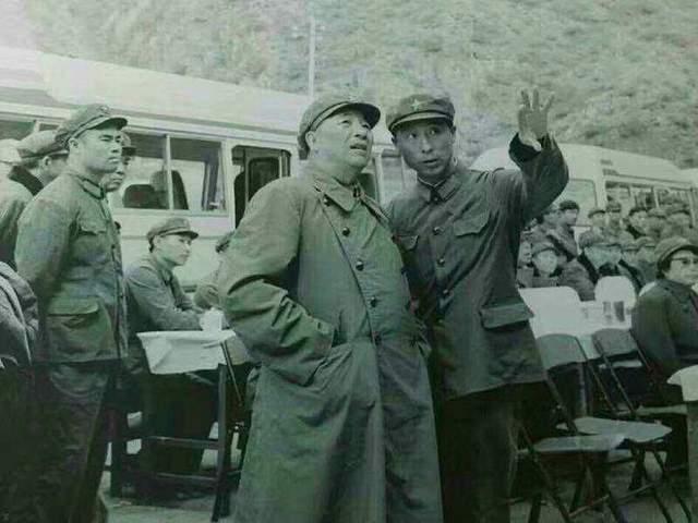 中华人民共和国首任国防部长,林彪元帅的无上荣耀与卓越贡献,林彪元帅,首任国防部长之荣耀与卓越贡献