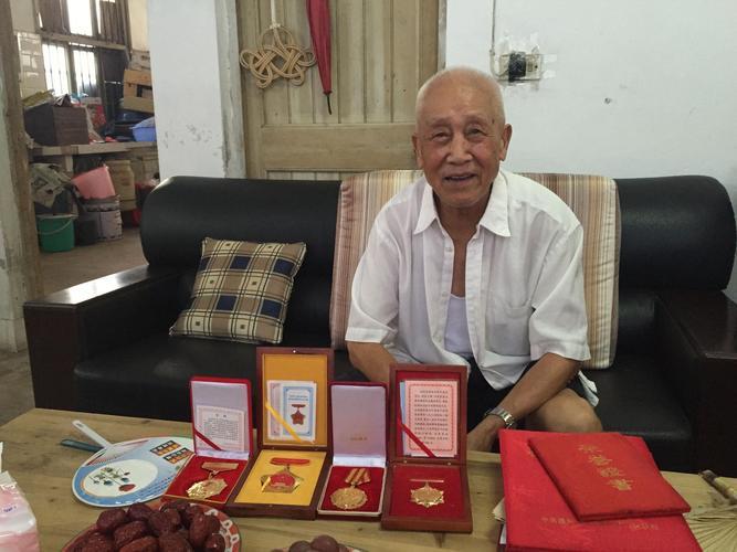 军人子女终身荣誉证书,荣耀的传承与未来的承诺,军人子女终身荣誉证书,荣耀传承与未来承诺的见证