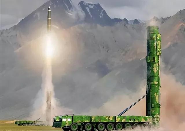 曝美军航母进入南海,区域安全态势的新观察,南海安全态势新观察,美军航母进入引发关注