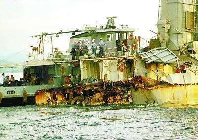 中国海军的壮丽历程,纪念海军成立73周年的辉煌时刻,中国海军壮丽历程,纪念海军成立73周年的辉煌里程碑