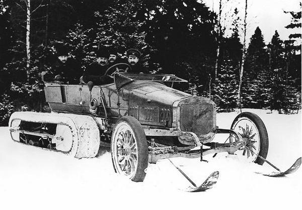 一战沙俄装甲车,历史沿革与军事影响,一战沙俄装甲车,历史沿革与军事影响的探究