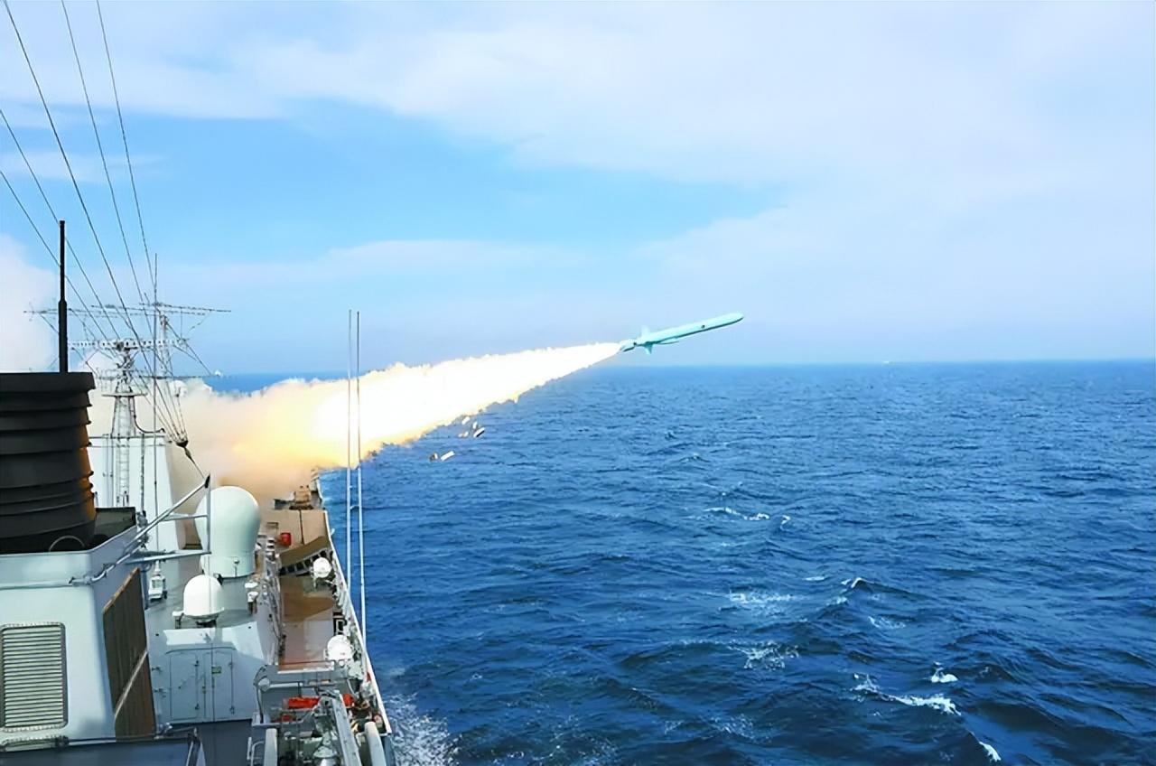 美国两栖攻击舰舷号,强大的海上力量与战略投射能力,美国两栖攻击舰的舷号,强大的海上力量与战略投射能力的象征