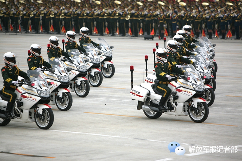 胜利日大阅兵摩托车方阵,荣耀与力量的展现,胜利日大阅兵摩托车方阵,荣耀与力量的璀璨展示