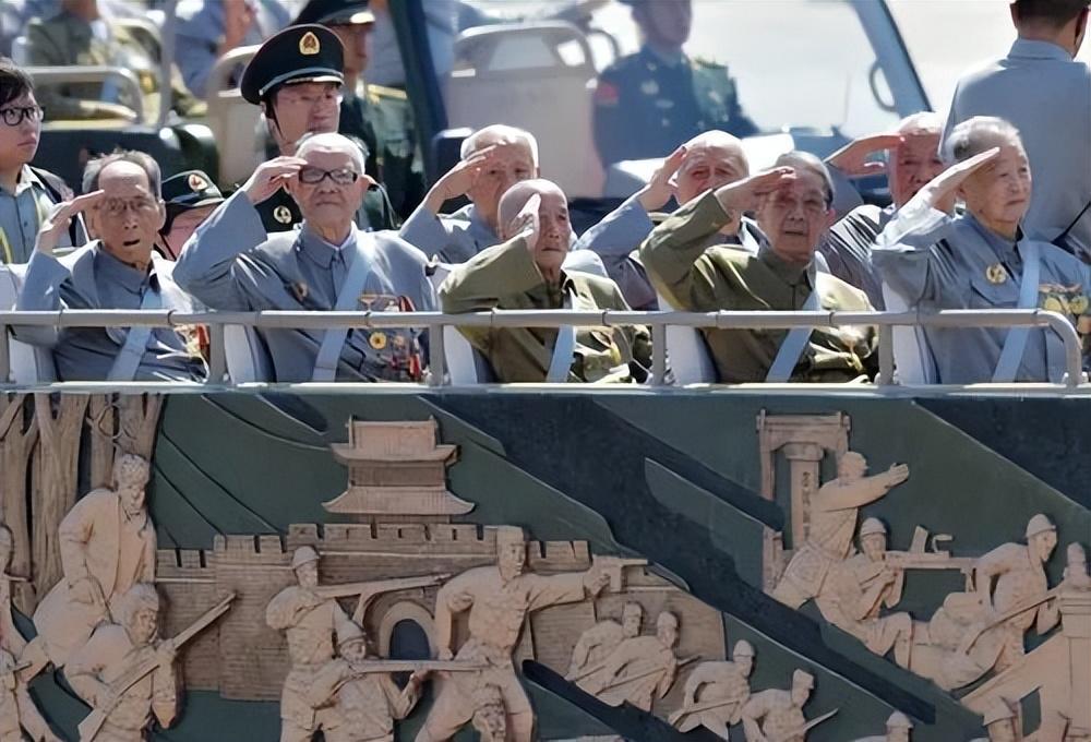 纪念与荣耀,2015年反法西斯胜利阅兵式,纪念反法西斯胜利,2015阅兵式彰显荣耀与力量