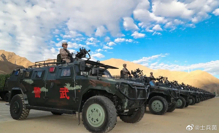 武警城市星空迷彩,守护城市的独特风景线,武警城市星空迷彩,守护城市的独特风景线风采