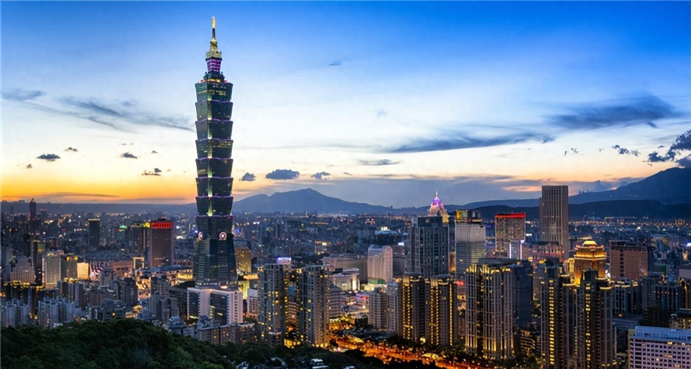 台湾岛是否属于南海诸岛的问题探讨,台湾岛与南海诸岛关系探讨,地理争议解析