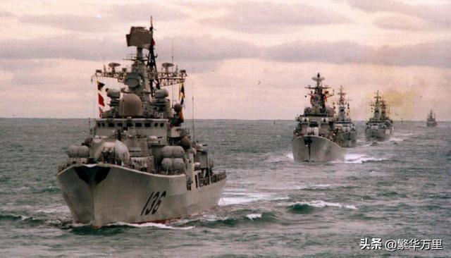 探索中国海军的骄傲,051C型驱逐舰的心脏——发动机解析,中国海军骄傲,深度解析051C型驱逐舰的心脏动力之源