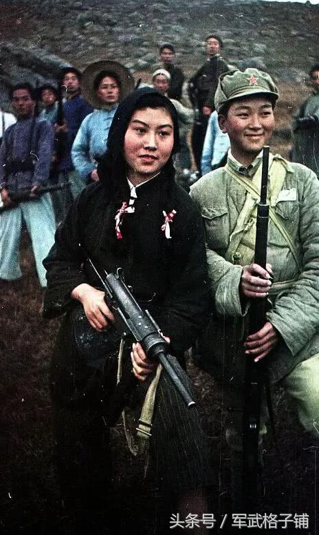 丁晓兵与女子救护队员的爱情故事,丁晓兵与女子救护队员的深情之旅