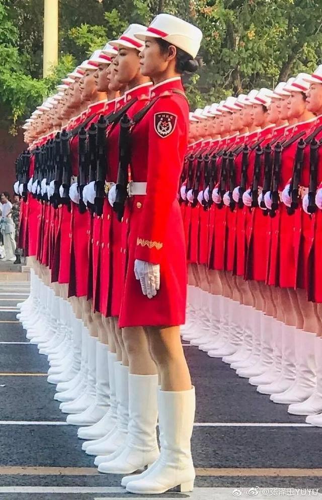 国庆阅兵方队口号，展示国家力量，彰显民族骄傲，国庆阅兵方队口号，展示国家力量，民族骄傲显光辉