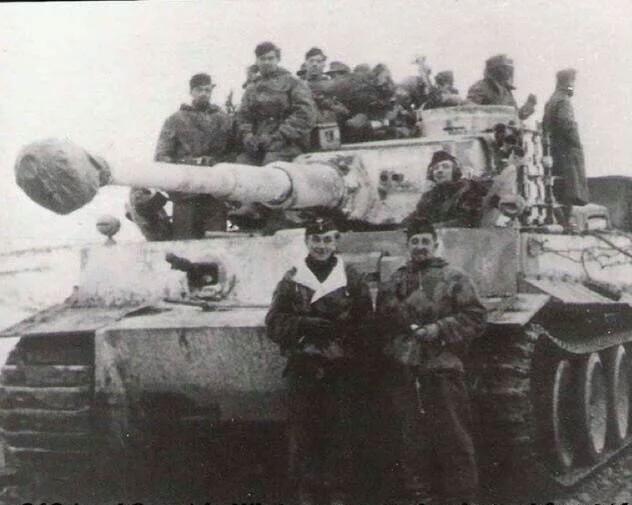 虎式坦克,二战中的钢铁巨兽,虎式坦克,二战钢铁巨兽的霸主