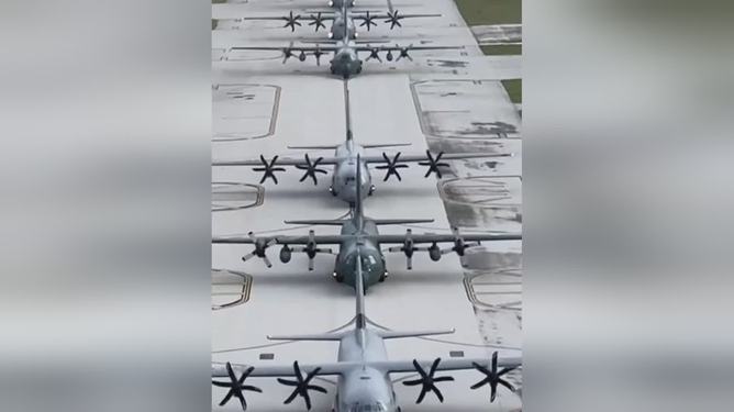 C130运输机的绘画指南,C130运输机绘画指南