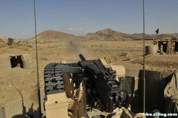 海湾战争与伊拉克单兵装备深度解析,海湾战争与伊拉克单兵装备深度剖析