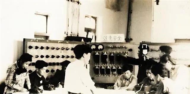 国防启示论文,深度挖掘与前瞻思考,国防启示录,深度挖掘与前瞻思考探索