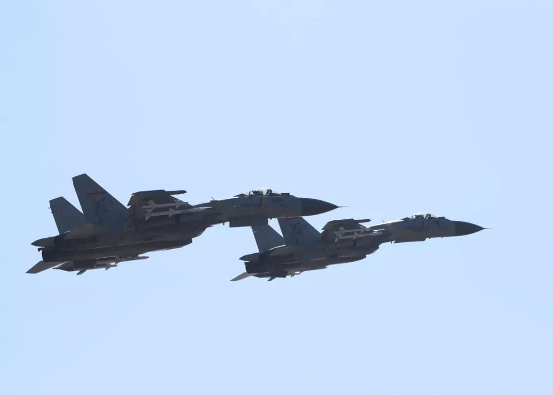 顶级歼-16飞行视频,展现中国空军力量的卓越与风采,顶级歼-16飞行展示中国空军超凡实力与风采