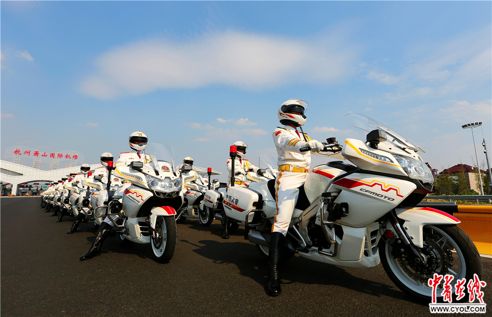 国宾护卫队在上海街头的风采,国宾护卫队上海街头风采展示