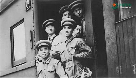 杨根思连队介绍,英勇无畏的钢铁战士,杨根思连队,英勇无畏的钢铁战士传奇介绍